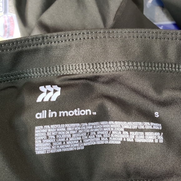 All in Motion Women's Linear Cut leggings Olive Green Size S - Picture 4 of 4